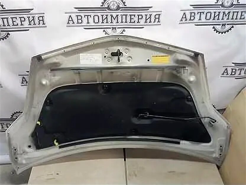 Капот приус 20. Prius 20 капот. Капот Приус 20 снизу. Капот Приус 50. Обшивка под капотом Prius 20.