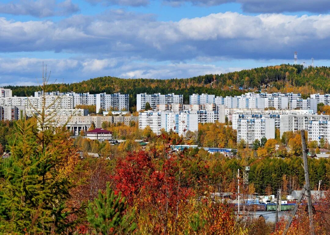 Г тында амурская область. Тында. Город Тында Амурской области. Дальний Восток Тында. Мэрия Тында.