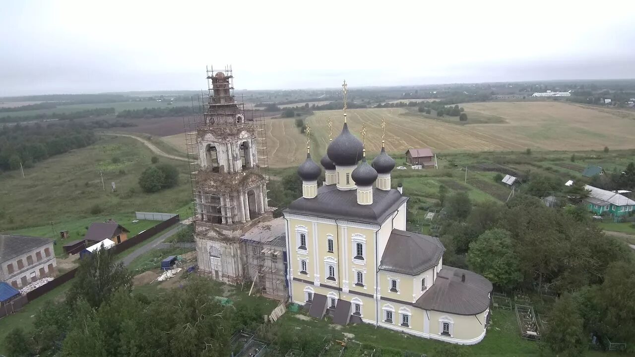 Новгородская область Новгородский район Васильевское Церковь Василия Великого Фо