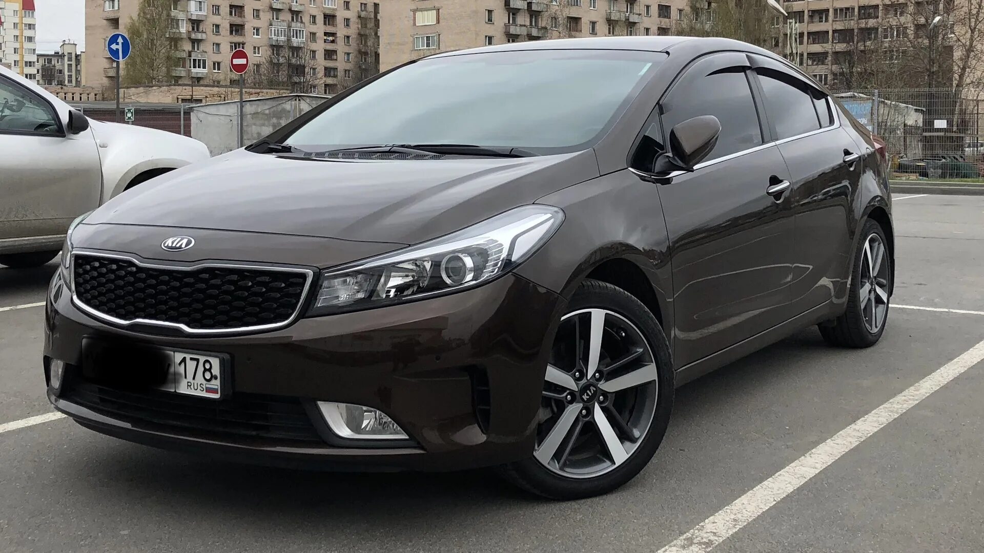 Фотосессия на новых дисках. KIA Cerato (3G), 2 л, 2014 года фотография DRIVE2