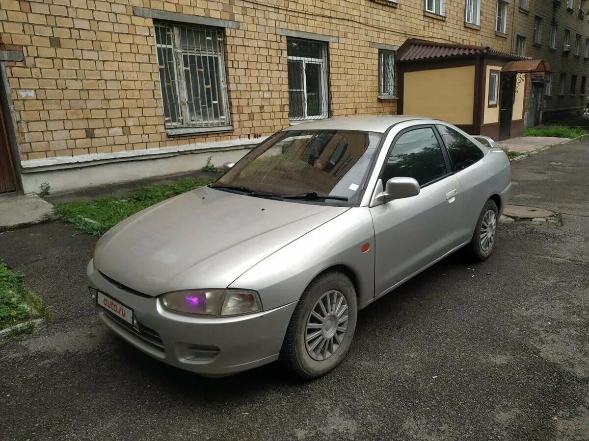 Митсубиси мираж купить. Mitsubishi Mirage 1998 купе. Митсубиси Мираж 1998 седан. Митсубиси Мираж 1998 года. Митсубиши Мираж 1998 год купе.