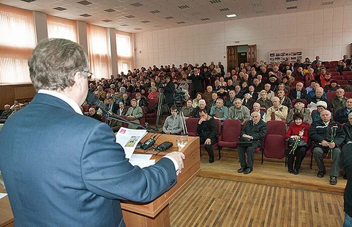 Депутат отчитался. Депутат отчитался