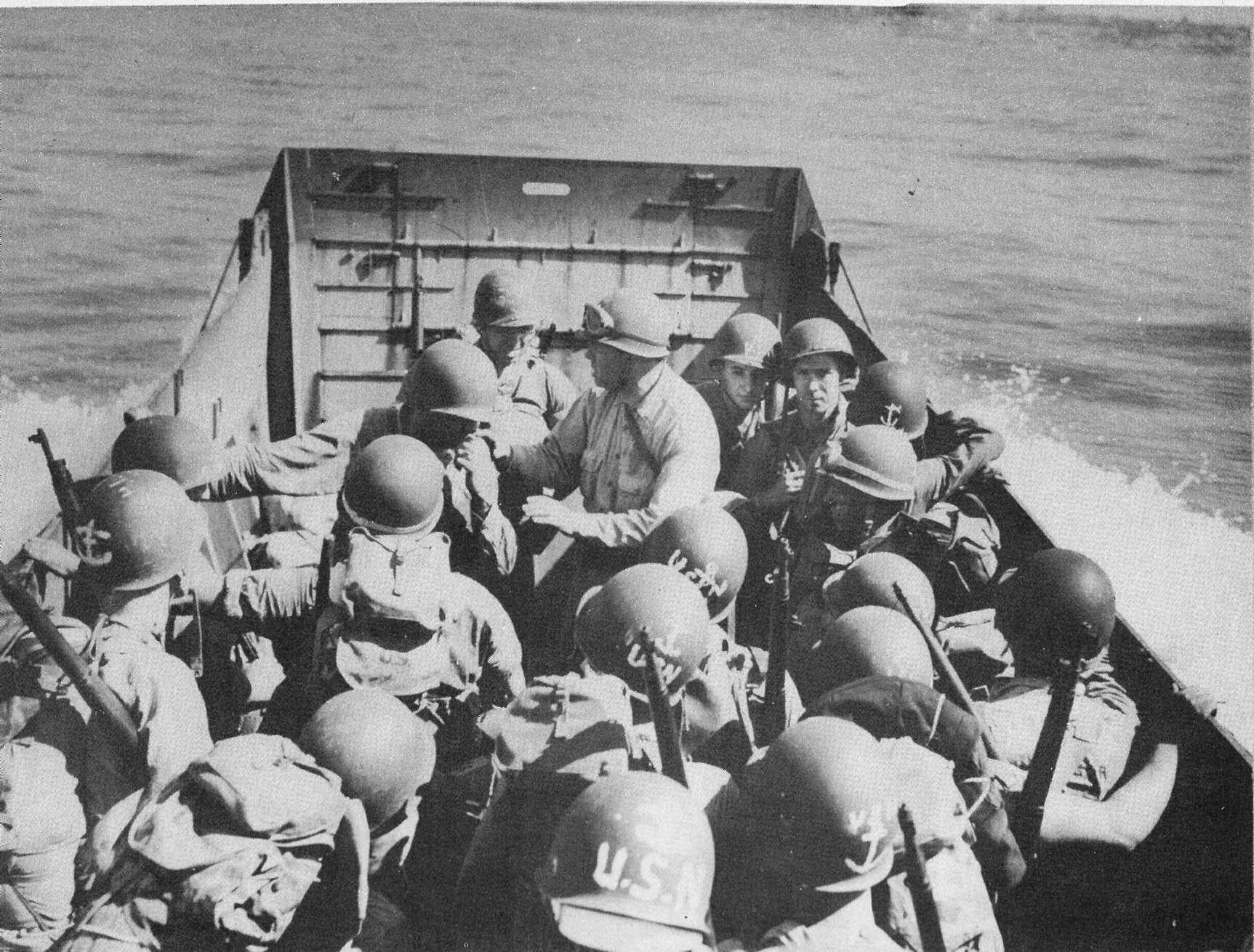 2 сентября войска союзников начали высадку. Высадка на сицилии 1943. сицилийская операция 1943. высадка союзников в италии в 1943. сицилийская десантная операция.