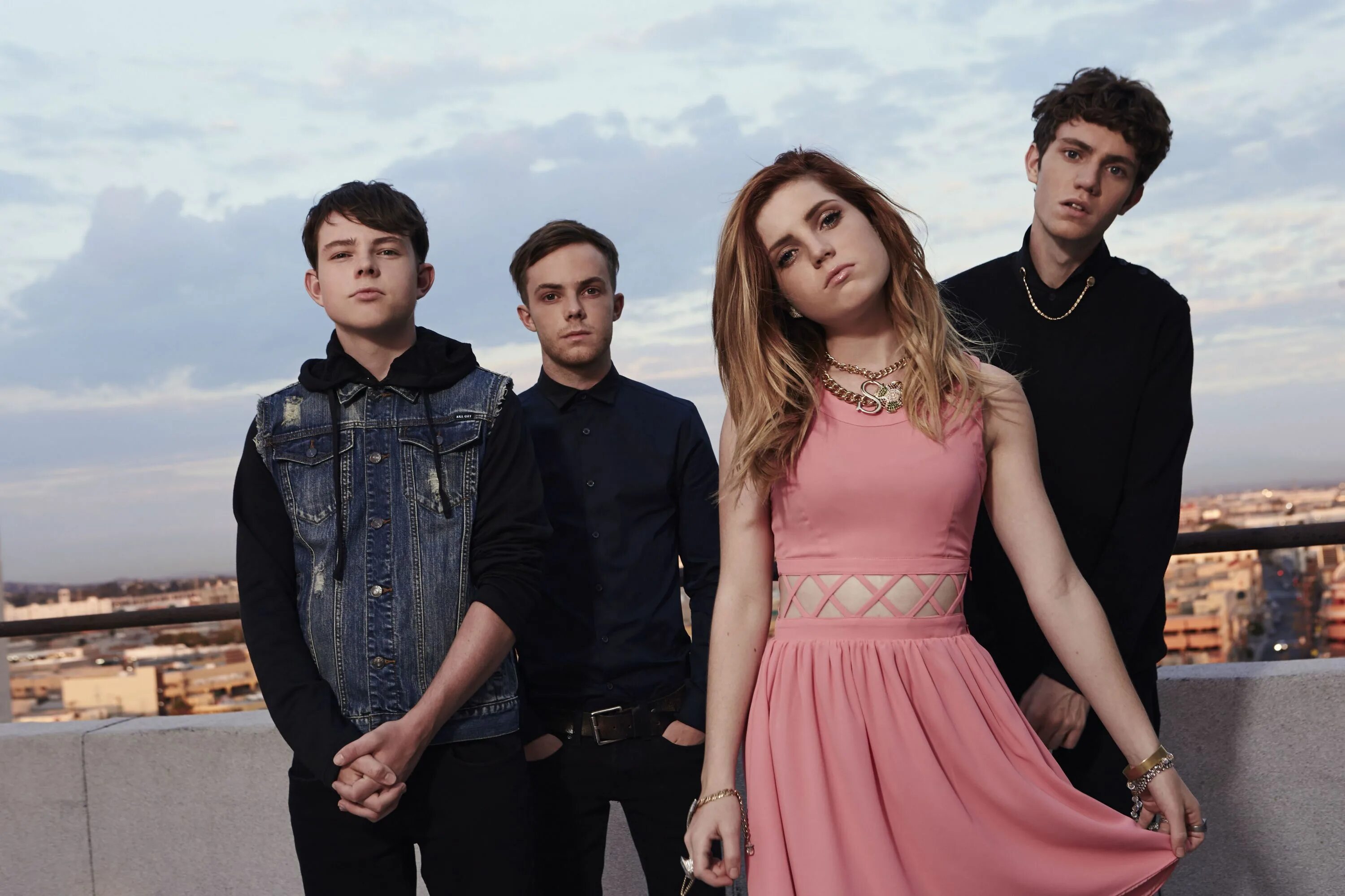 Because it s cool. Группа Echosmith. Эхосмит группа Sydney Sierota. Echosmith солистка. Cool Kids Echosmith.
