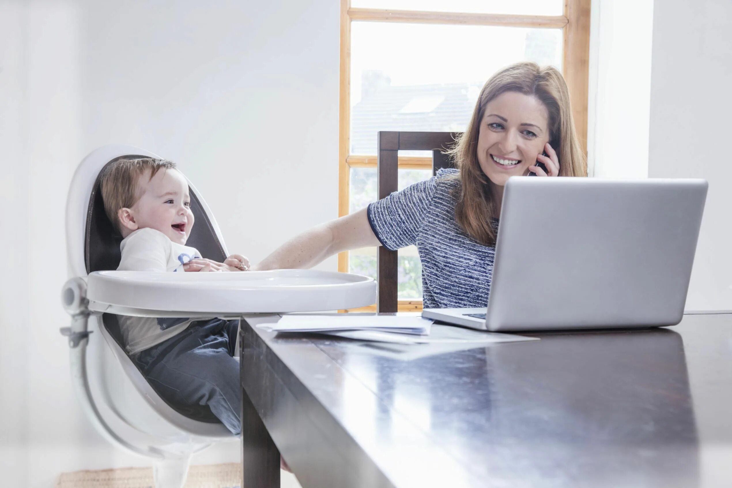 Stay at Home mom. Working from Home с детьми картинки. Balanced working from Home mom. Stay at Home and work. To stay at home working
