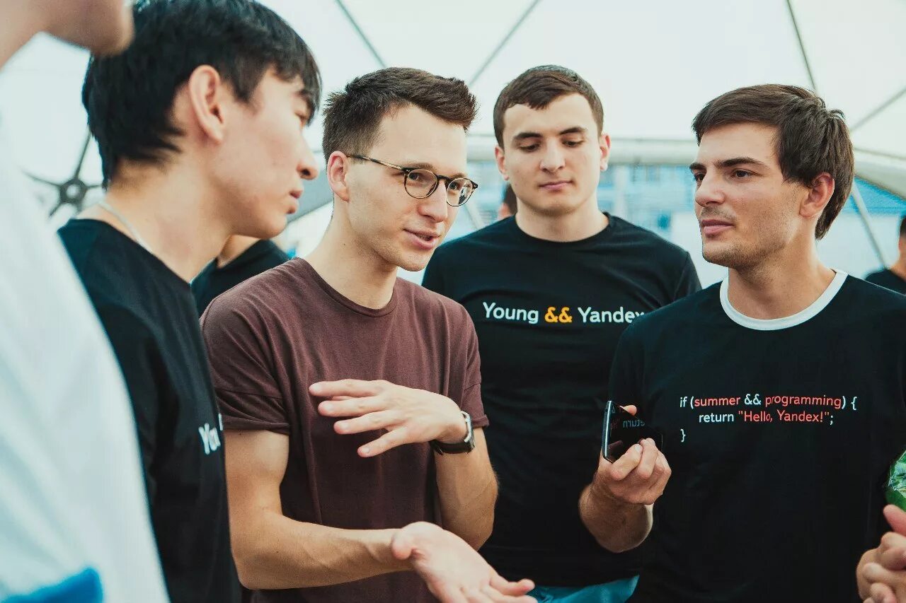 Кто такой ассистент. Internship. Стажировка в it компании. Стажировка для студентов. Стажировка для студентов.