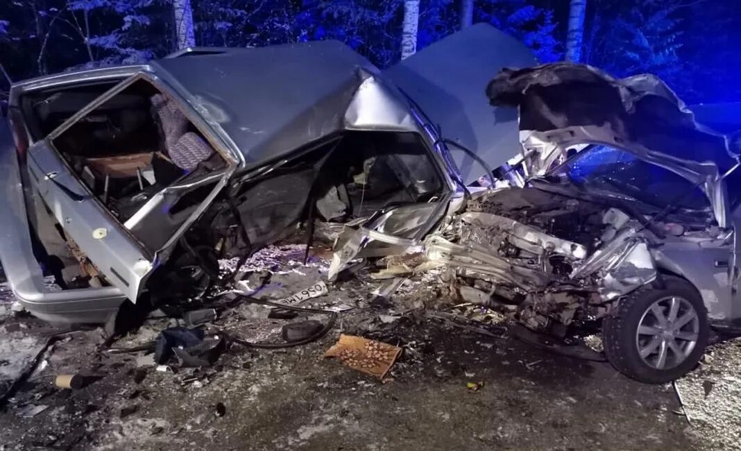 Дтп на комсомольской тольятти. Дтп лесной сегодня. Дтп егоршинский подход. Дтп лесной сегодня. Авария в посёлке лесной сегодня.