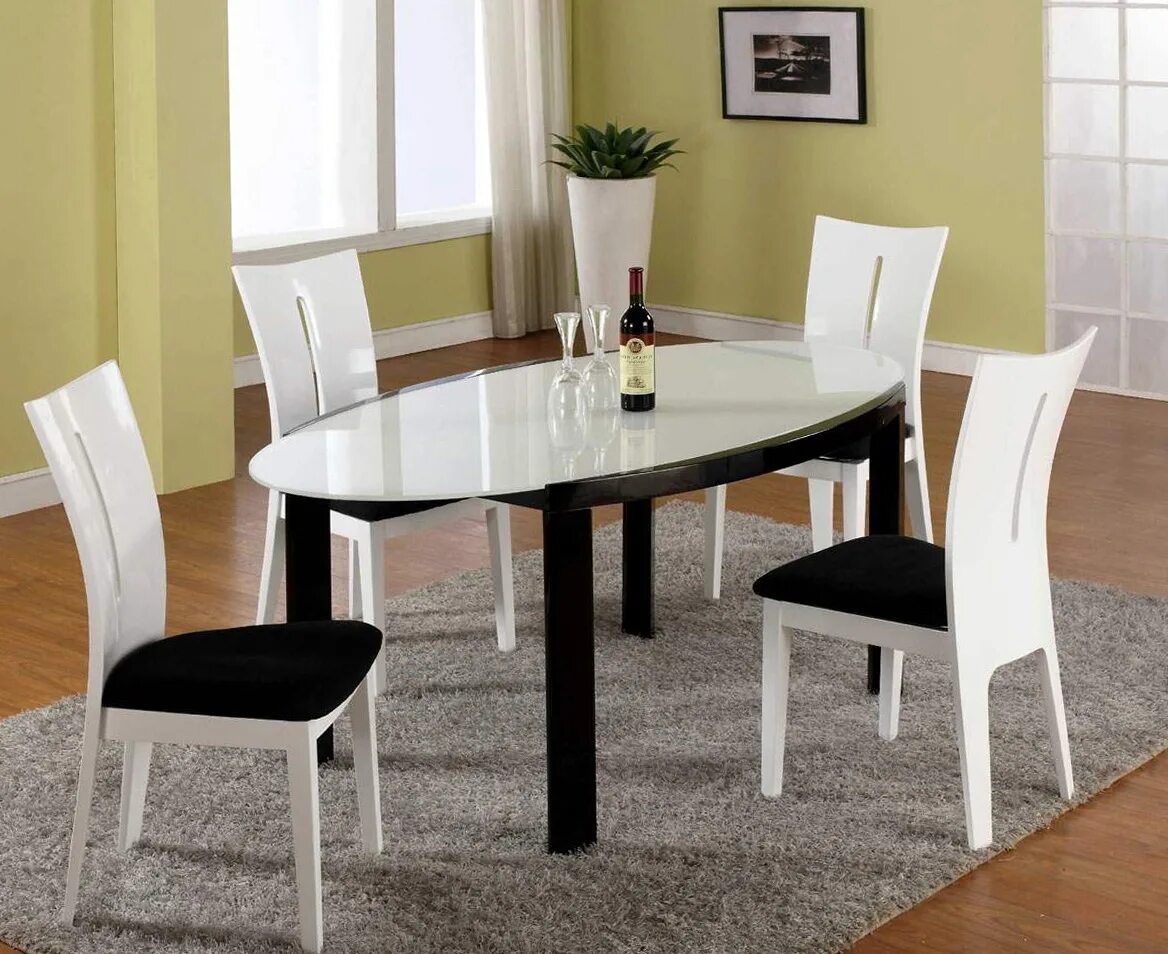 Стол на кухню. Столы и стулья для кухни. Кухонный стол и стулья. Модные кухонные столы. Какого цвета выбрать стол