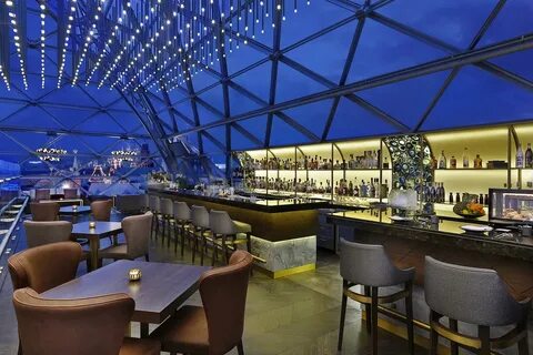 02 restaurant