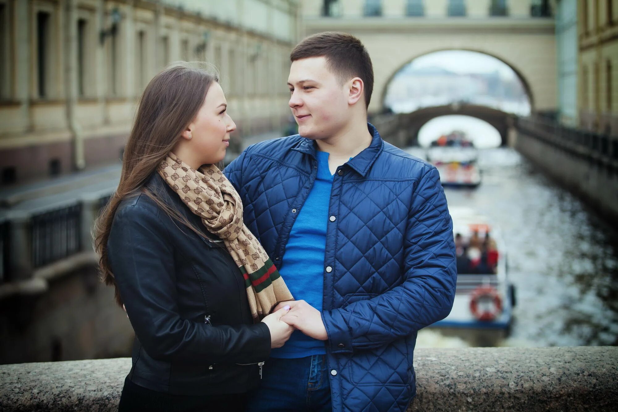 Love story сайт. Лавстори в Питере. Фотосессия лав стори Питер. Фотосессия лавстори СПБ. Лав стори фотосессия.