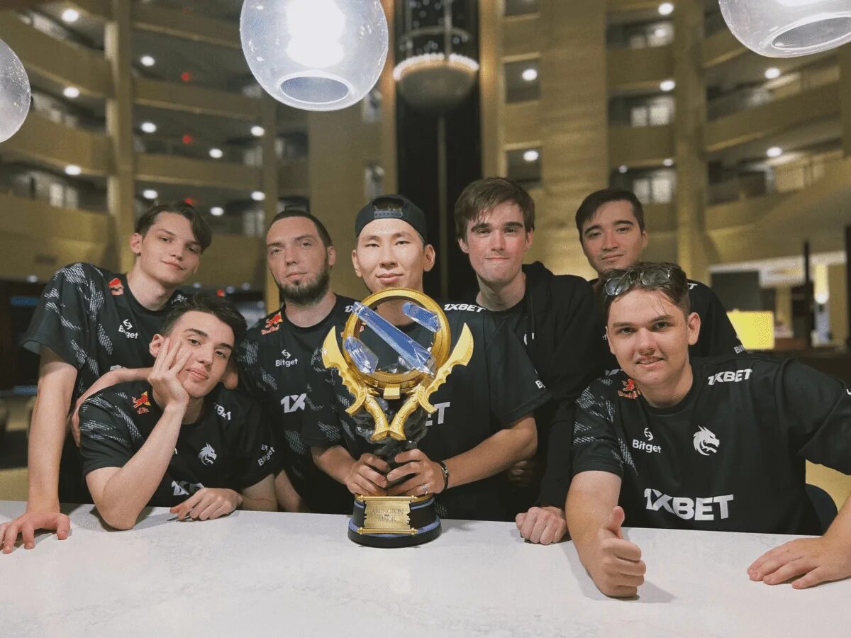 Какой команда победит. Pgl arlington major 2025 team spirit. тим спирит интернешнл 2025. команда тим спирит 2025.