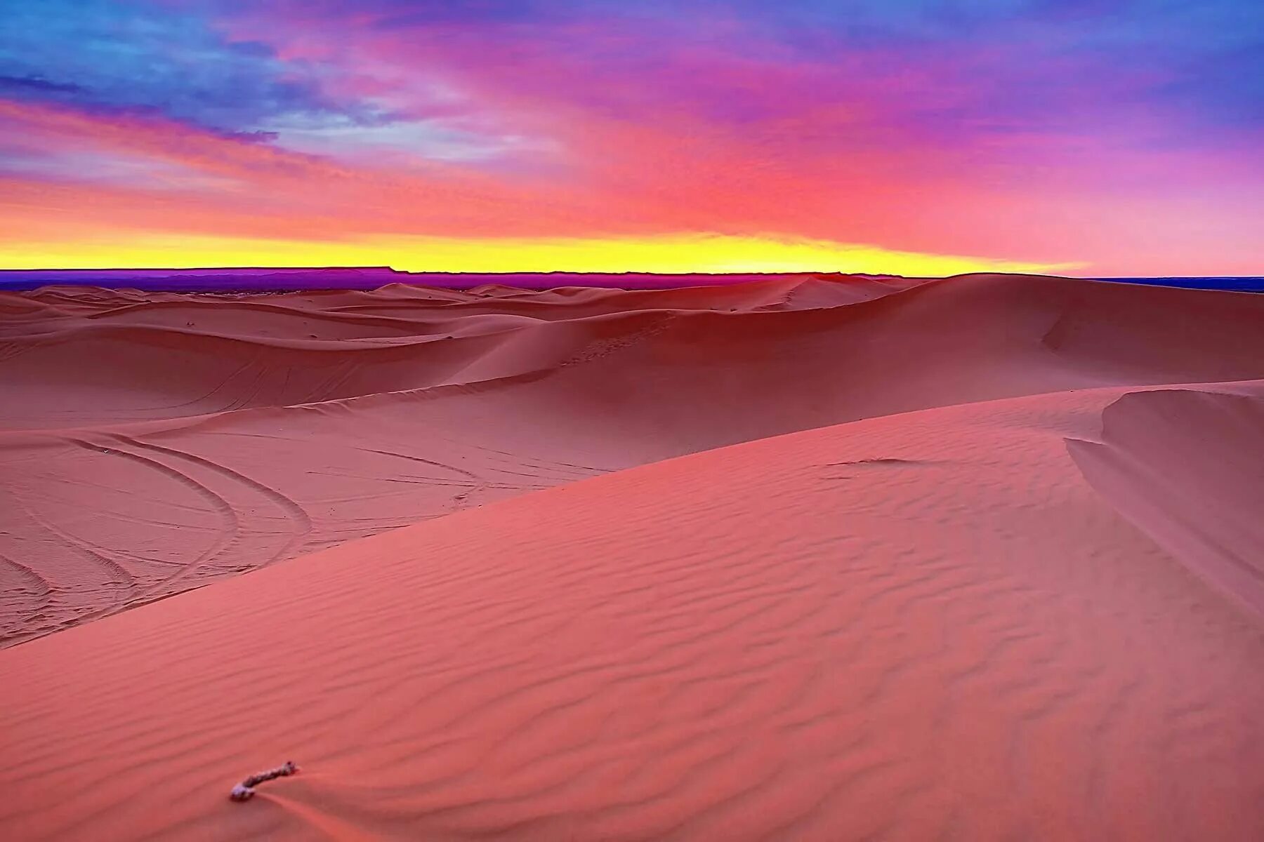 Пустыня. Пустыни Марокко. Шерги. Марокко. Марокко красные Пески. Sahara Desert.