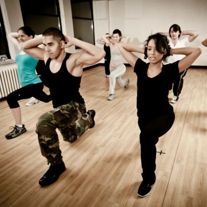 R5 body. Bootcamp спорт. Bootcamp тренировка. Boot Camp тренировка. Bootcamp картинка.