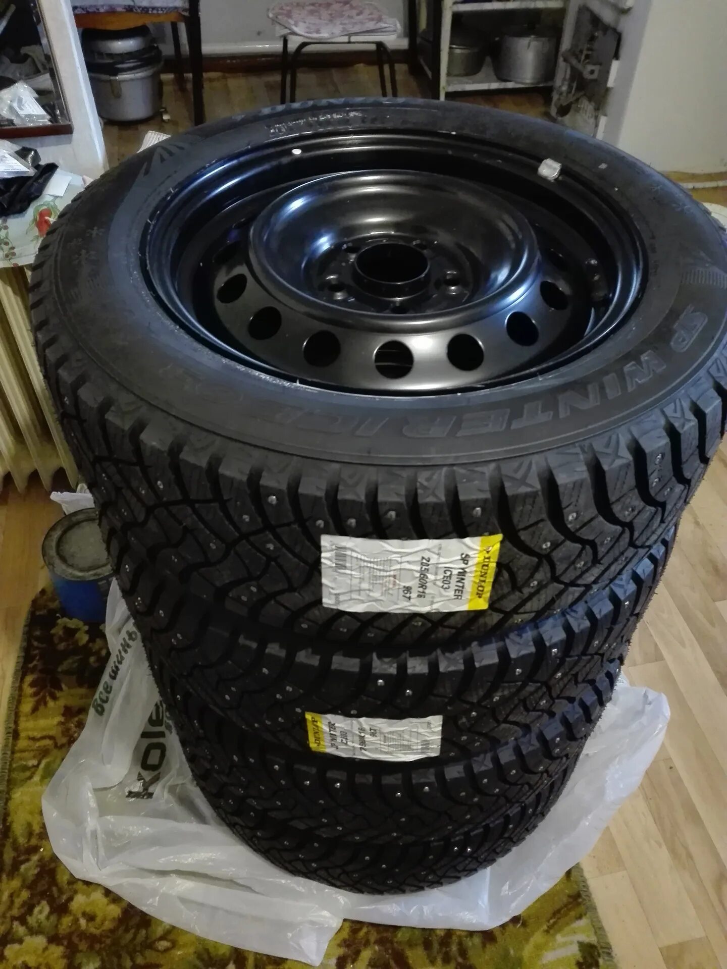 Данлоп айс 03. Dunlop SP Winter Ice 03. Dunlop SP Winter Ice 03xl. Зимние шины Dunlop SP Winter Ice 03. Dunlop SP Winter Ice 03 205/55 r16.