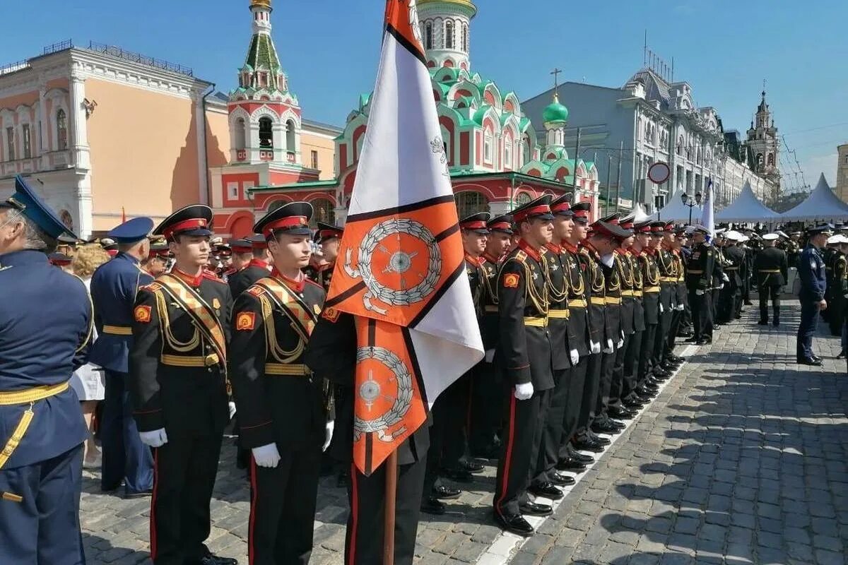 Участие в параде 9 мая. Тверское Суворовское училище на парадах Победы. 24 Июня парад Победы в Москве на красной площади. Парад Победы Тверские суворовцы. Парад Победы в Москве 24 июня 2020.