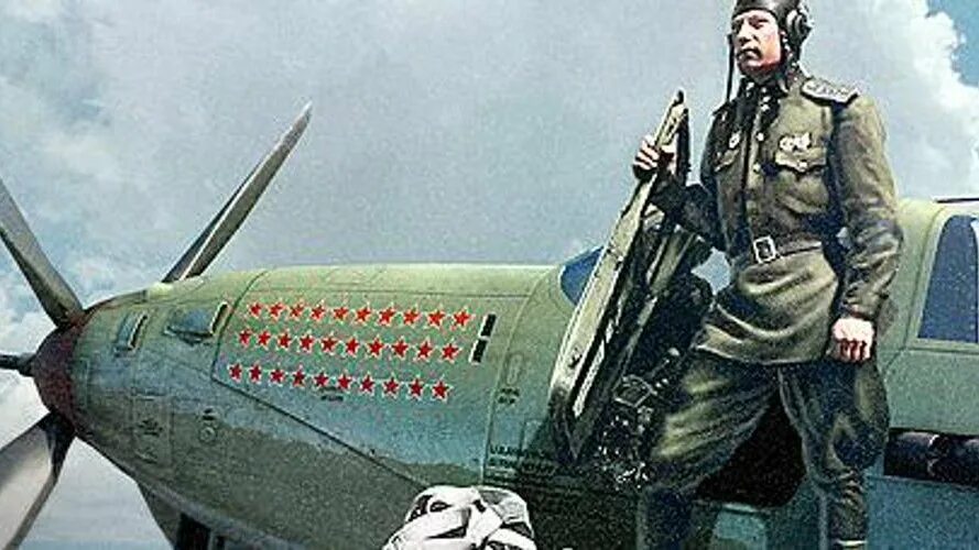 Покрышкин аэрокобра. Воздушный бой вов. Сбитые самолеты покрышкина. Звездочка на фюзеляже. Самолет покрышкина.