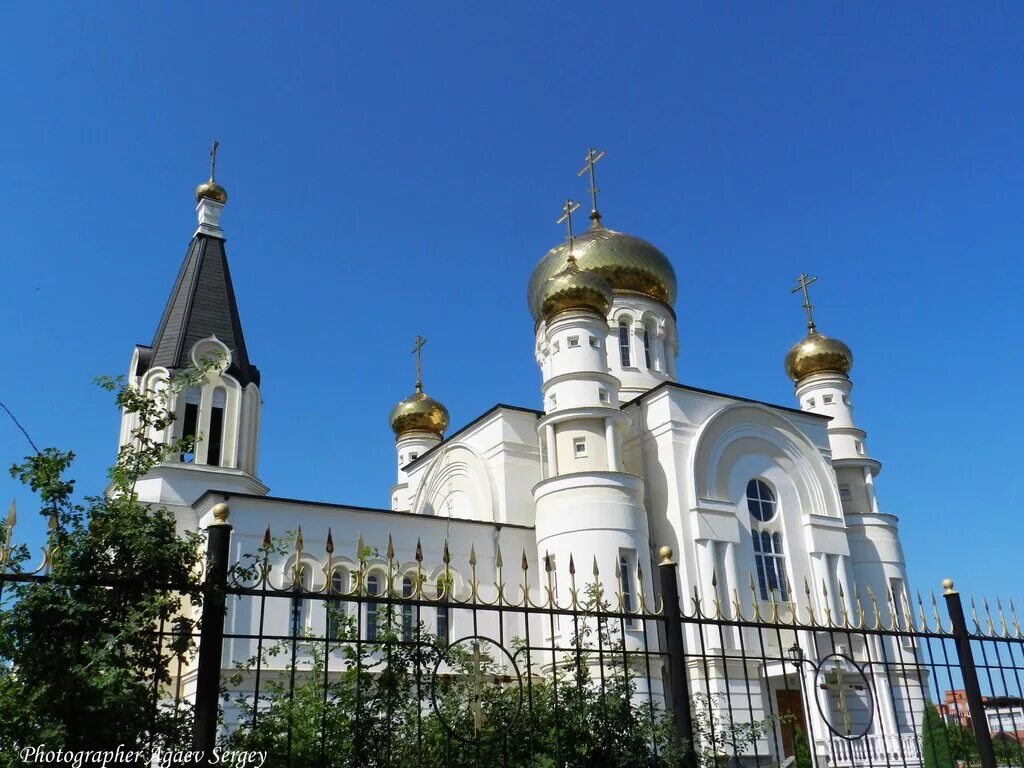 храм святого георгия во владикавказе. храм святого георгия во владикавказе. храм георгия победоносца владикавказ. свято-георгиевский кафедральный собор владикавказ. храм святого георгия во владикавказе.