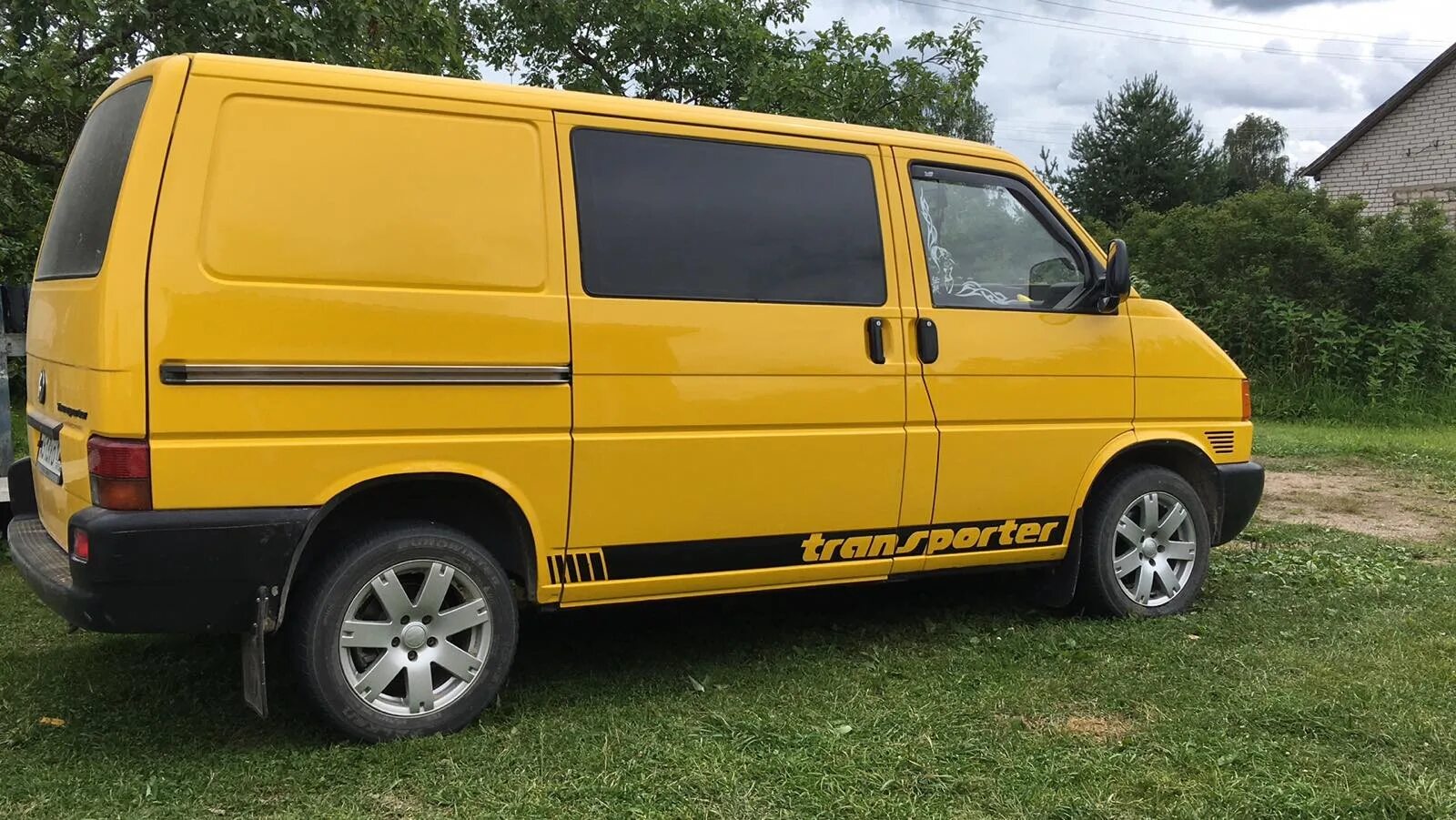 Транспортер т4 купить дизель. Volkswagen t4 1997. Фольксваген Транспортер т4. VW Transporter t4 1997. Фольксваген т4 1999.