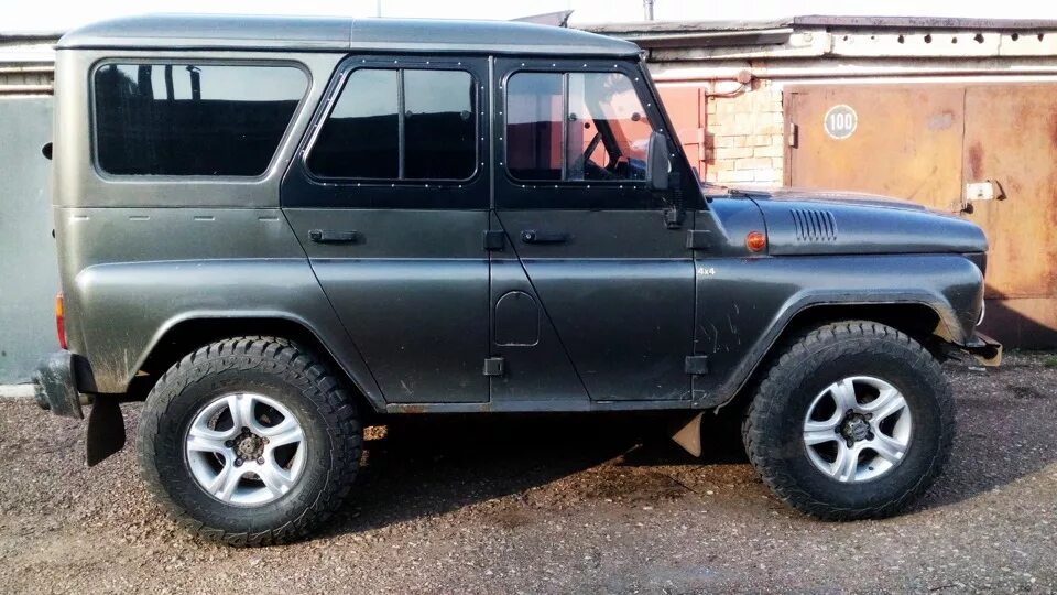Какие диски поставить на уаз. 235/75 r16 уаз хантер.
