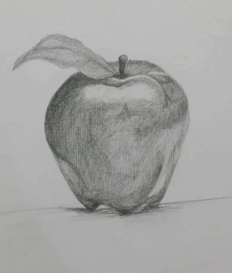 Яблоко нарисованное. Яблоко рисунок. Нарисовать яблоко. Рисуем яблоко карандашом. Натюрморт яблоко карандашом.