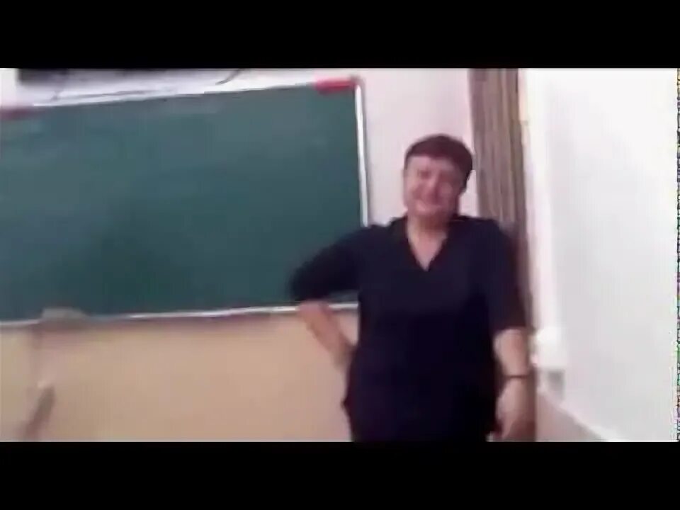 Преподаватель выгнал с пары. Мастер класс для подростков. Учитель в шоке. Преподаватель выгнал с пары. Подзатыльник в школе.