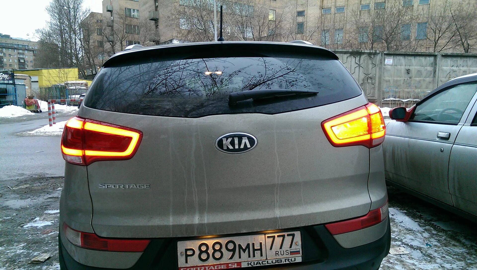 Задние фонари BMW Style или задабриваем Бричичника - KIA Sportage (3G), 2 л, 201
