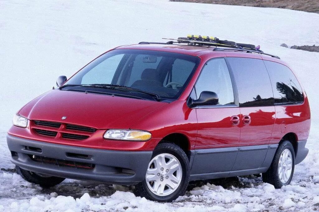 Крайслер вояджер караван. Dodge Caravan III 1995 – 2000. Dodge Caravan 3. Dodge Caravan 1997. Dodge Caravan 1996.