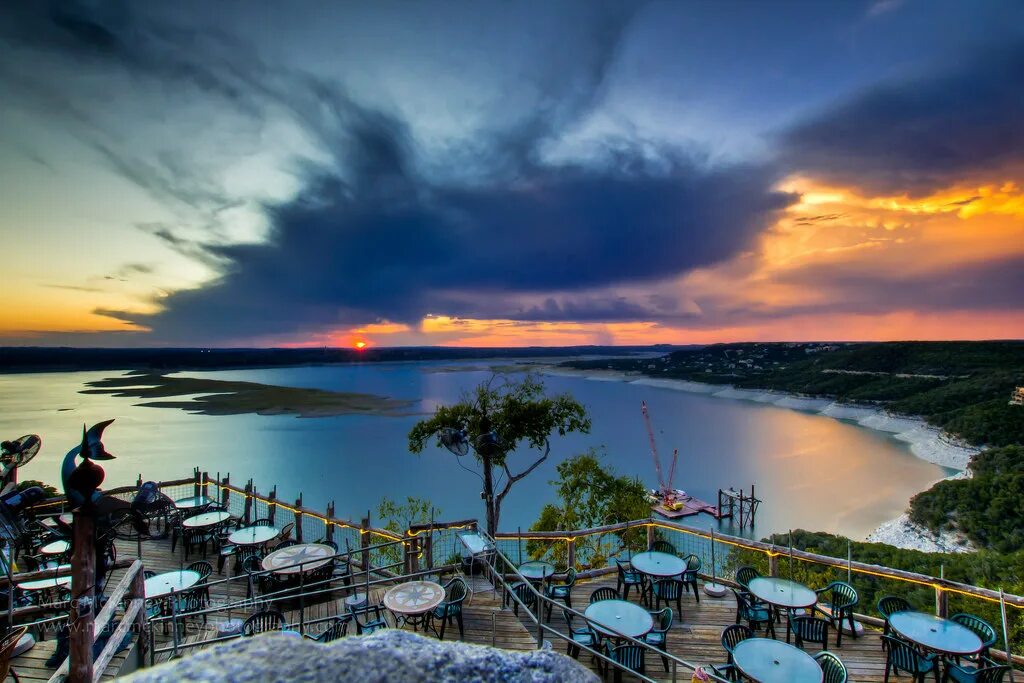 Техас пляжи. Travis lake. Travis lake. Озеро трэвис. Озеро трэвис.