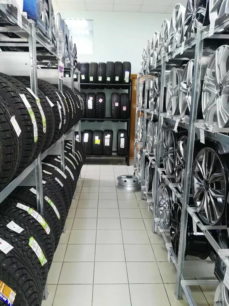 Vianor шинный центр. Шины и диски vianor. Шины и диски vianor. Шинный центр вианор ливны. Вианор барнаул.