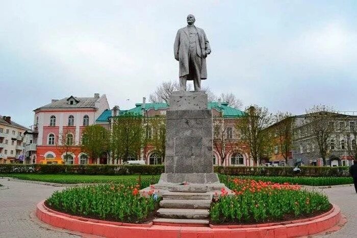 Цветы рославль смоленская область. Магазин цветов рославль. 10 школа рославль директор. Цветы рославль смоленская область. Г рославль смоленская область.