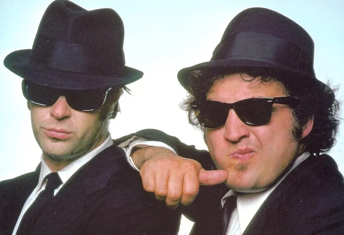 Blues brothers. Группа the Blues brothers. Джейк блюз. Дэн Эйкройд и Джон Белуши.