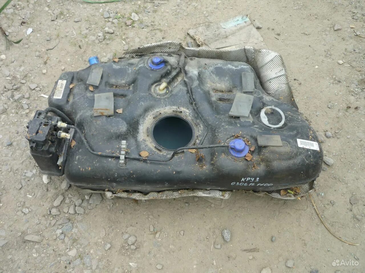Бензобак шевроле круз 1. 6. 3. Топливный бак шевроле круз 1. Бак шевроле круз 1.