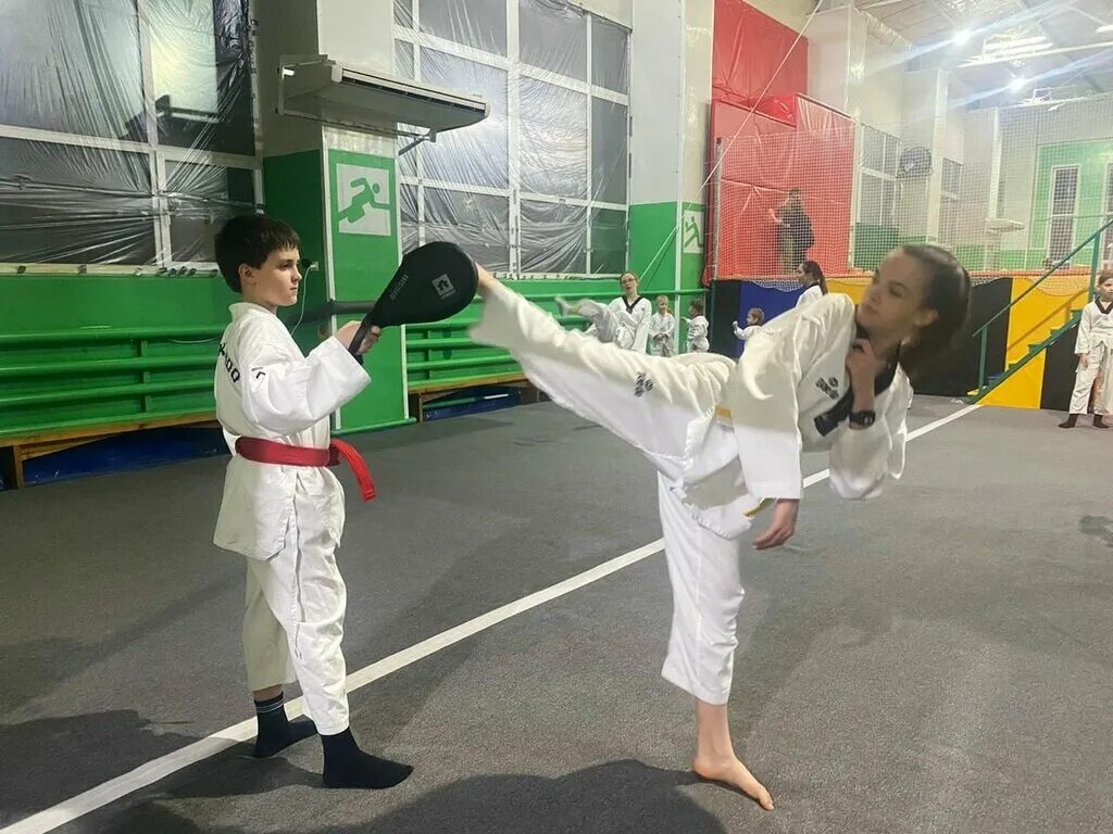 ростовская область аксай улица речников 11 дворец спорта. газпром аксай бассейн. аксай спортивный комплекс газпром. аксай спорт. дворец спорта аксай бассейн.