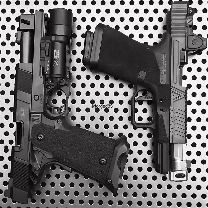 Reloading arms. Reloading arms
