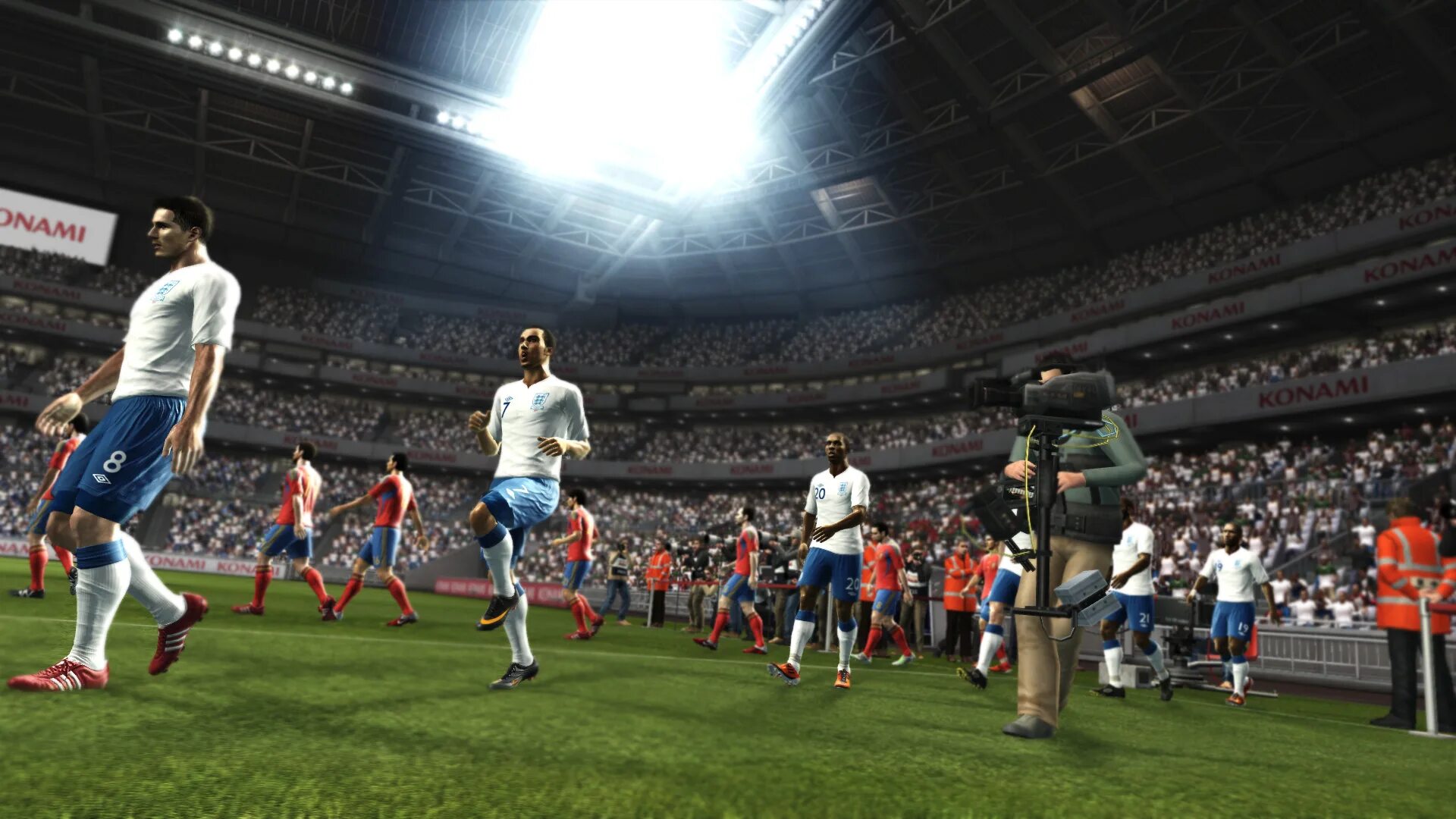 Игра 2012 2013. Pro Evolution Soccer 2012. PES 2012 Konami. PES 2012 игр. Pro Evolution Soccer 7.