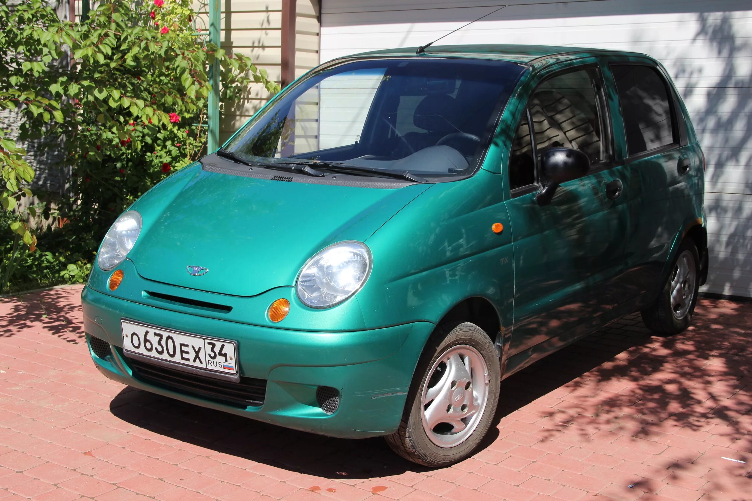 Куплю автомобиль матиз. Daewoo Matiz 2010 зелёный. Matiz 2003. Матиз 2003г. Дэу Матиз 2009 зеленый.