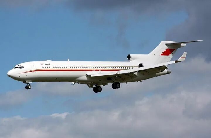 Боинг ту 154. Боинг ту 154. Авсим су. Боинг 727 и ту 154. Ту 154 и боинг 737.