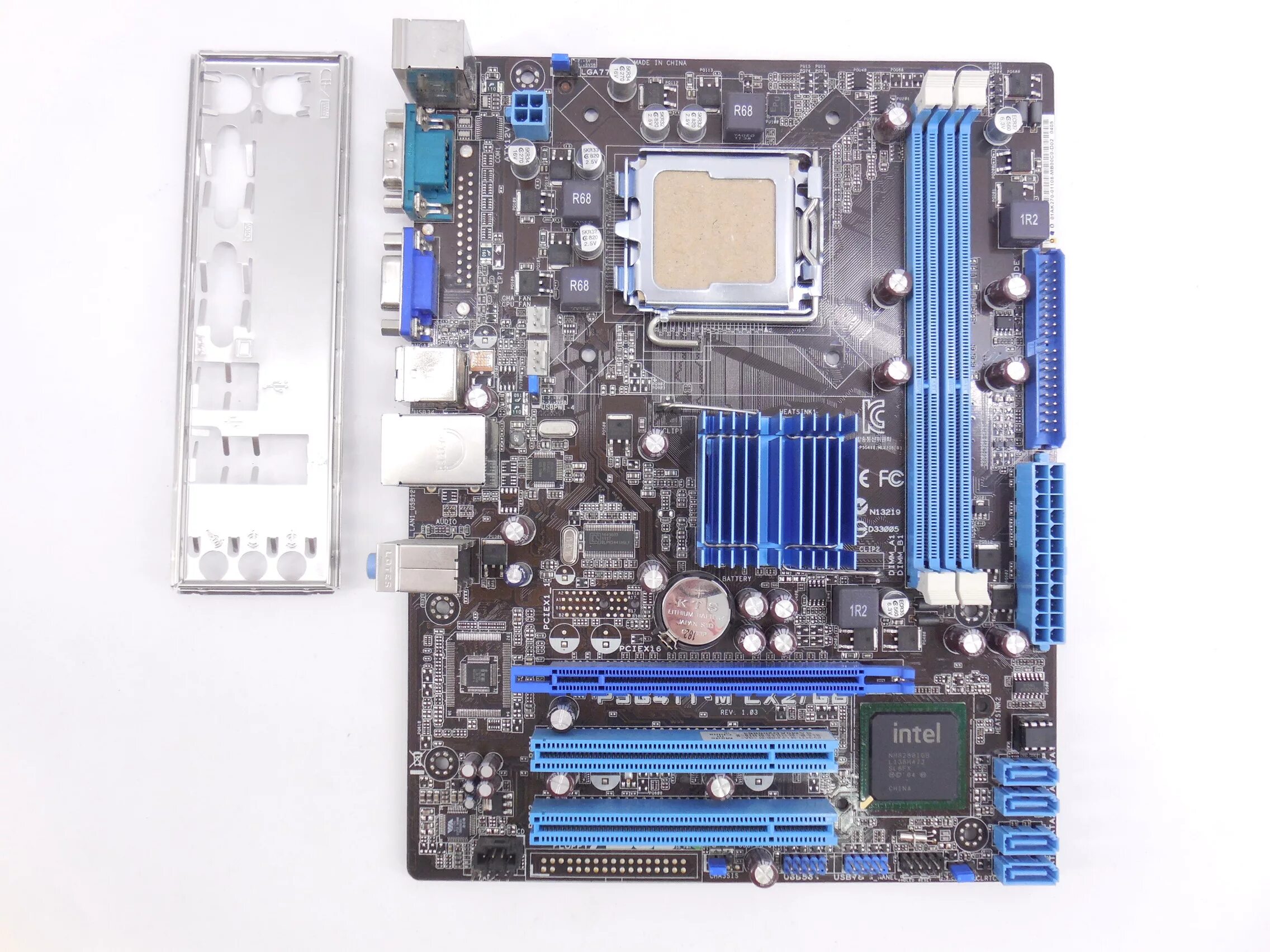 P5g41t m lx2 gb bios. Asus p5g41t-m lx. asus p5g41t-m lx2gb. p5g41t-m lx2gb. материнская плата asus p5g41t-m lx2gb.