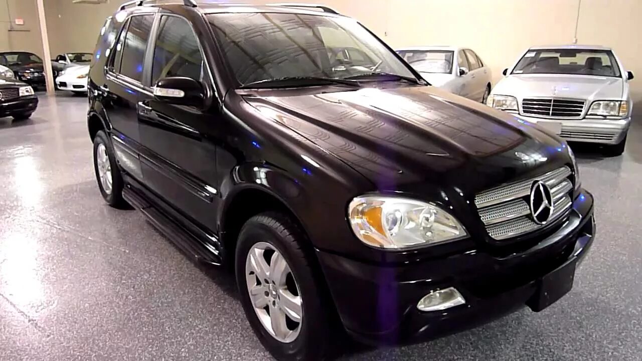 Мл 350 видео. Мерседес-бенц ml350 2005. mercedes-benz ml 350 2005. мерседес бенц мл 350 2005. mercedes ml350 2005.