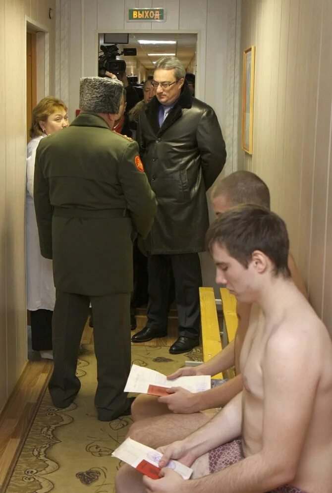 Номер призывного пункта. Высотка Петрозаводск призывной пункт. Княжпогост военкомат призывной пункт. Военкомат Тюмень призывная комиссия. Сборный пункт в армии.