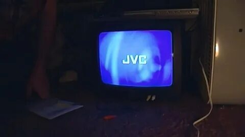 Jvc телевизор подключил приставку