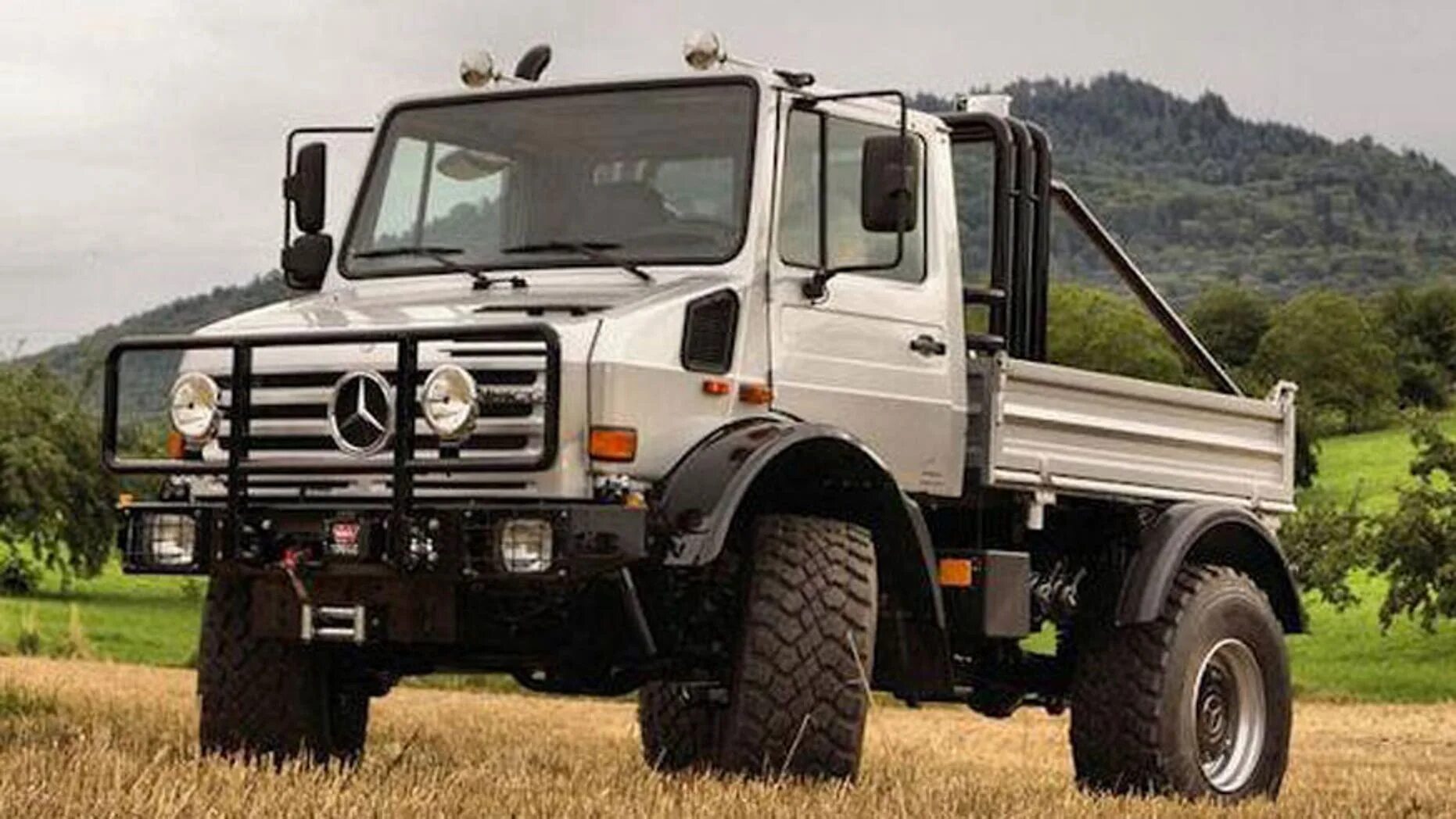 Unimog u1300. Мерседес Бенц Unimog u1300. Унимог u 1300. Unimog u 2100. Мерседес унимог купить