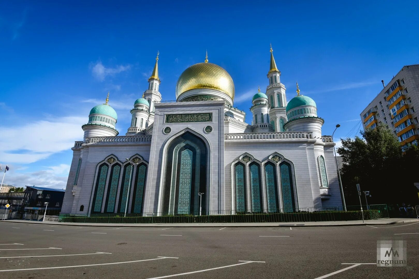 Московская Соборная мечеть Москва. Курбан байрам Московская Соборная мечеть. Мечеть ул Дурова. Курбан байрам в Соборной мечети Москвы. Мечети москвы фото