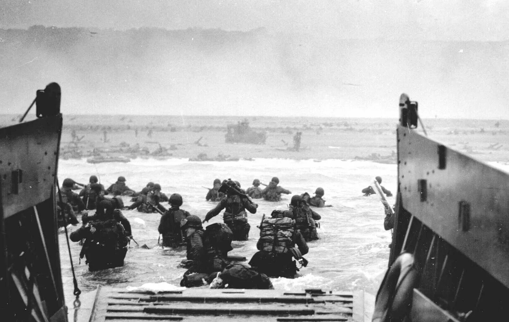 Высадка союзников в нормандии операция. Высадка в Нормандии 1944. Нормандия 1944 высадка союзников. День д Нормандия 1944. Операция Оверлорд высадка в Нормандии.