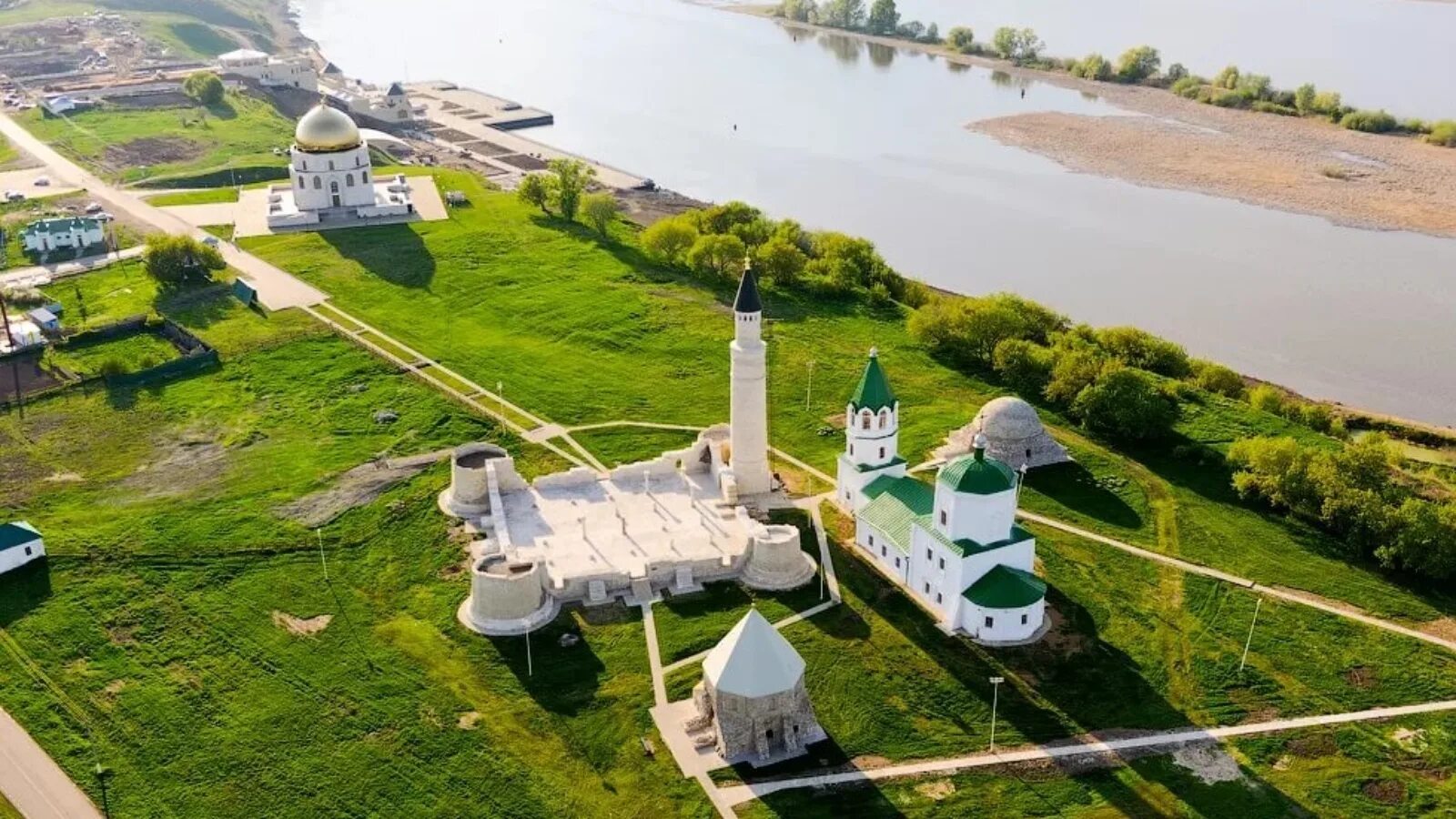 Экскурсия в болгар из казани. Музей заповедник Булгар Казань. Заповедник «Городище Булгар». Историко-археологический комплекс Булгар в Татарстане. Болгарский историко-археологический комплекс (Булгар) в Татарстане.