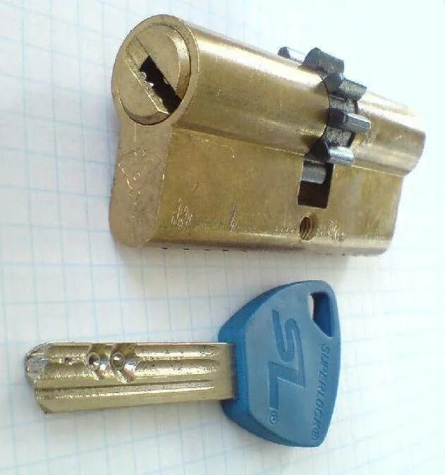 Личинка замка туле. SL SUPERLOCK замок. Цилиндр для замка Суперлок. Личинка замка cbr600rr. Личинка замка Bravo 4000