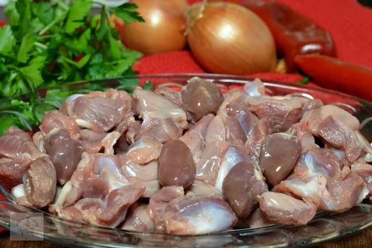Куриные сердечки в сырном соусе - пошаговый рецепт с фото (81583 просмотра)