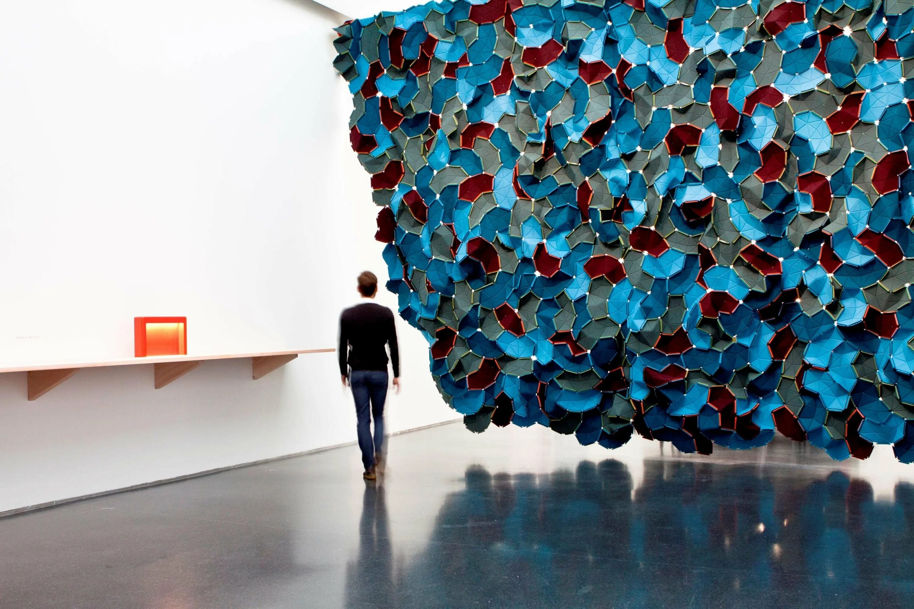 Создание инсталляции. Ronan &amp; erwan bouroullec. инсталляция. даниель бюрен. световая инсталляция, xxi век. креативные инсталляции. арт инсталляция.