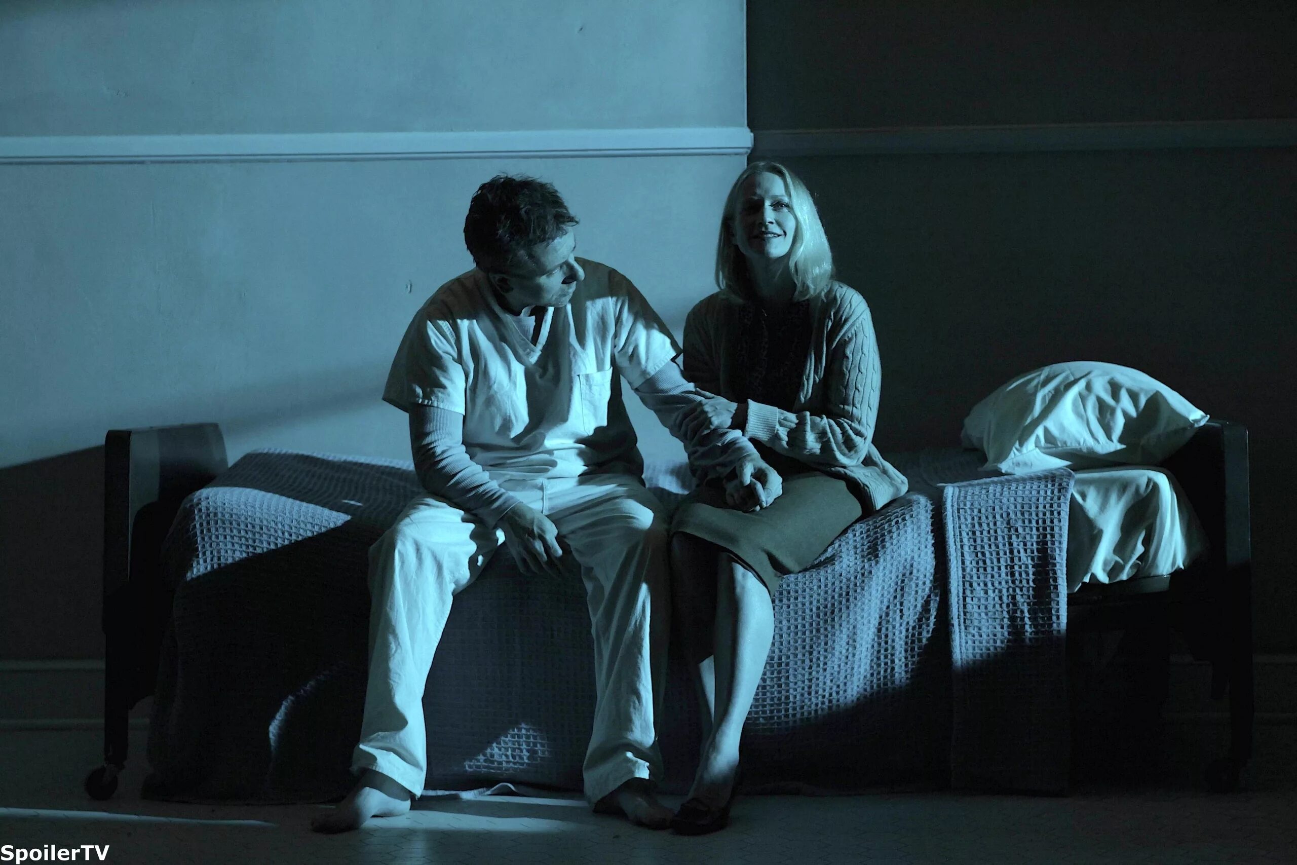 Jubel kiddo lie to me. Обмани меня лайтман и фостер. Обмани меня заставка. Jubel kiddo lie to me. Jubel kiddo lie to me.