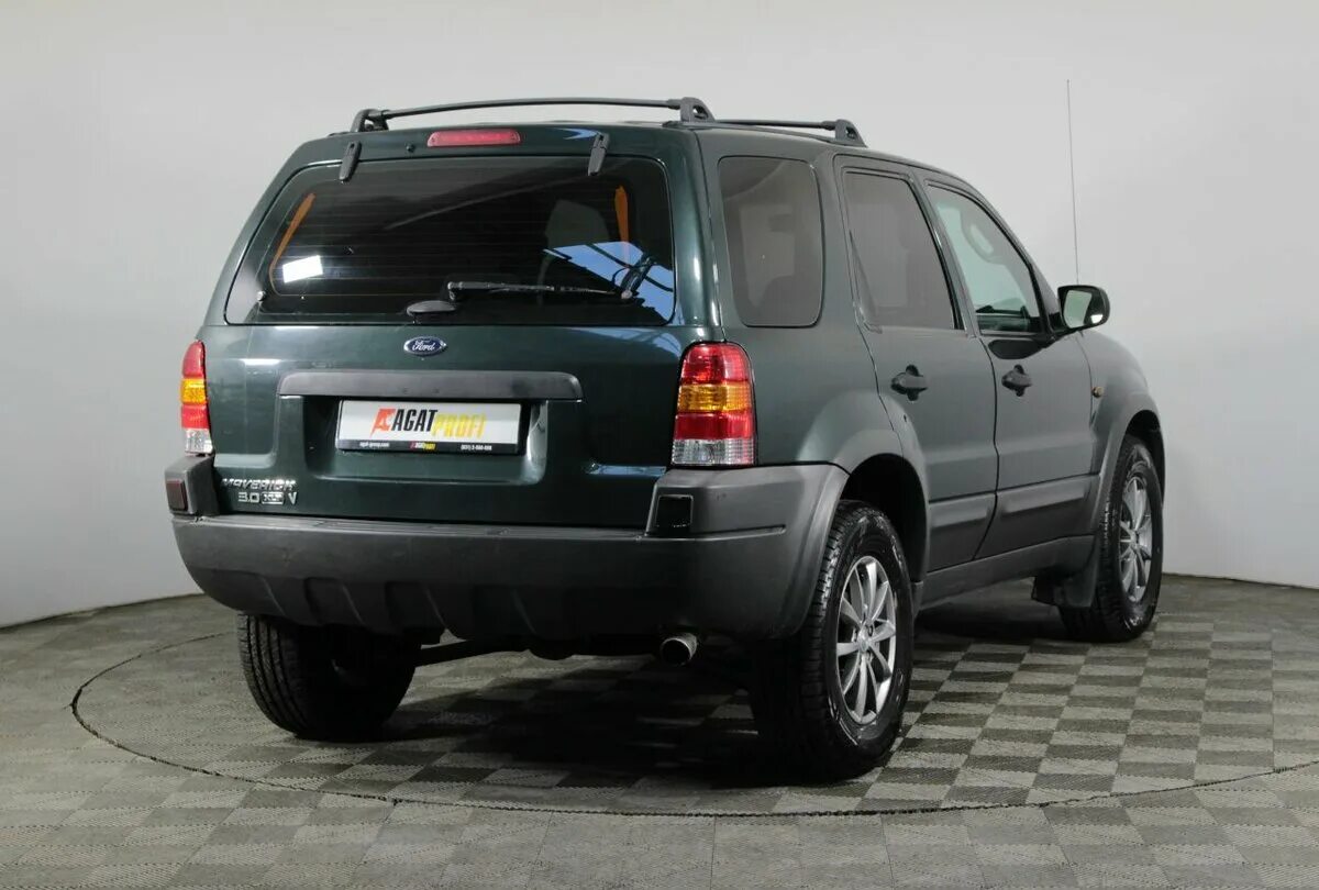 Маверик это. Форд моварик2. Ford Maverick 2003. Ford Maverick 2. Форд Маверик 2.3.